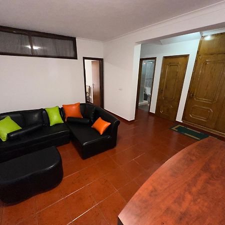 Alojamento Vila Flor Praia da Vitória Екстериор снимка
